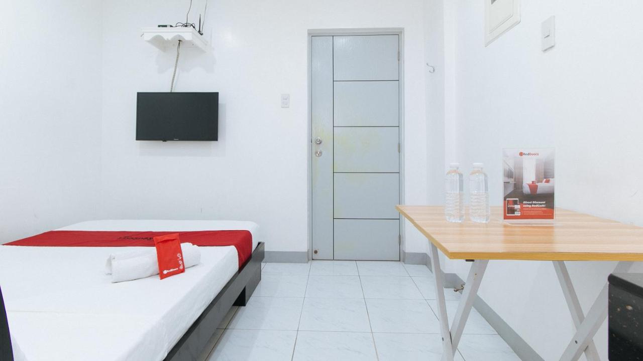 Reddoorz Near Sm Bicutan Hotel Paranaque City Екстериор снимка