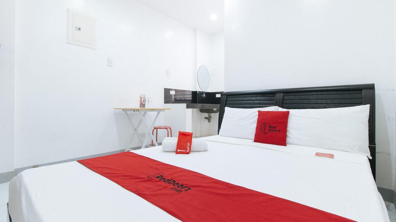 Reddoorz Near Sm Bicutan Hotel Paranaque City Екстериор снимка