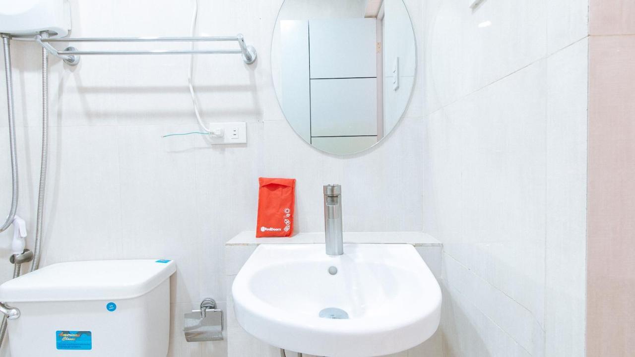 Reddoorz Near Sm Bicutan Hotel Paranaque City Екстериор снимка