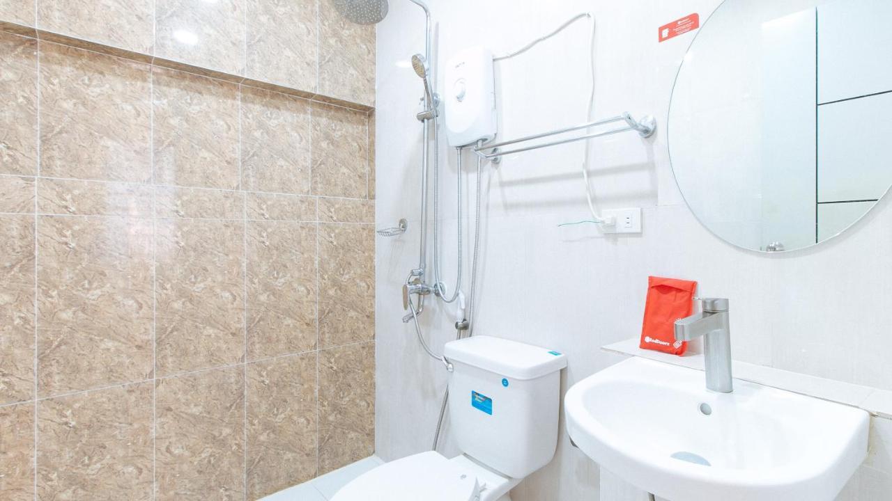 Reddoorz Near Sm Bicutan Hotel Paranaque City Екстериор снимка