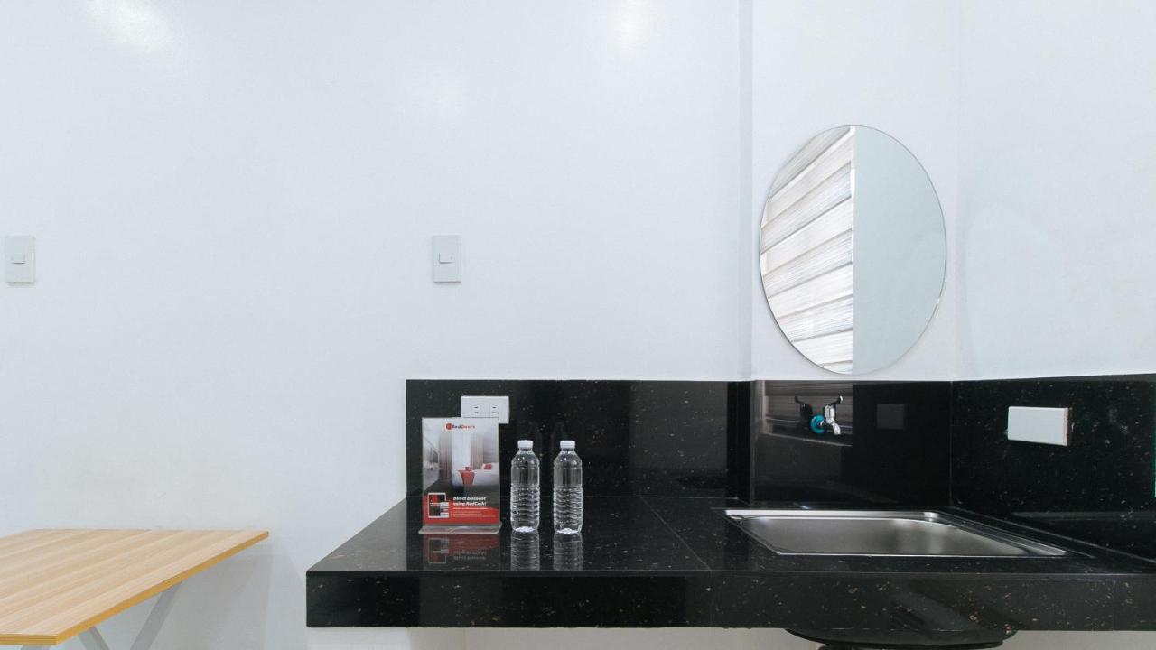 Reddoorz Near Sm Bicutan Hotel Paranaque City Екстериор снимка
