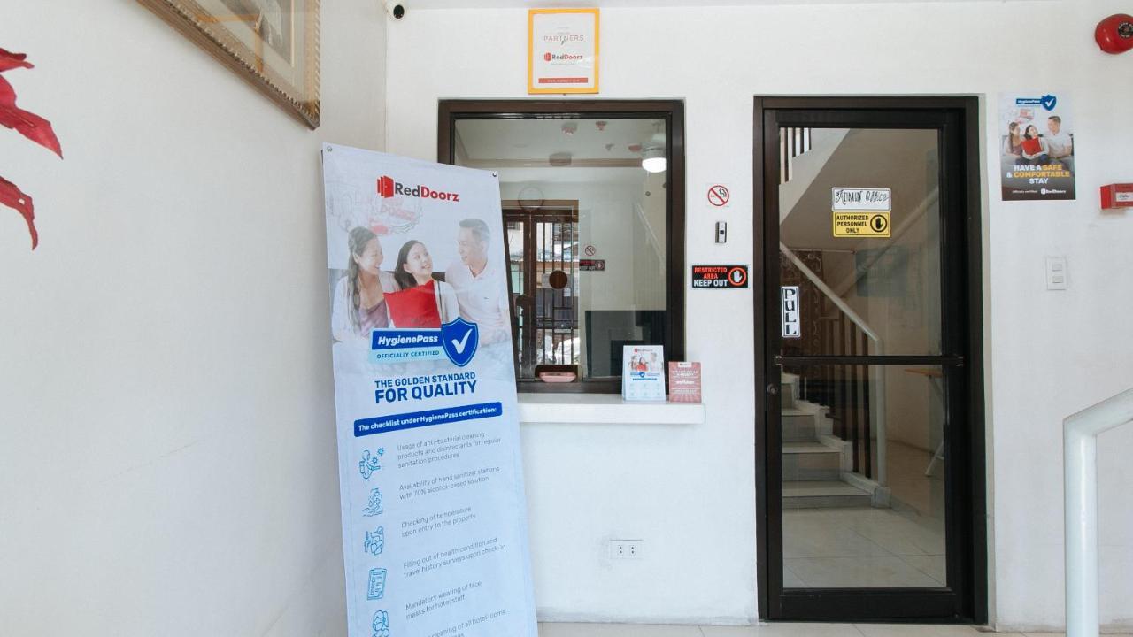 Reddoorz Near Sm Bicutan Hotel Paranaque City Екстериор снимка